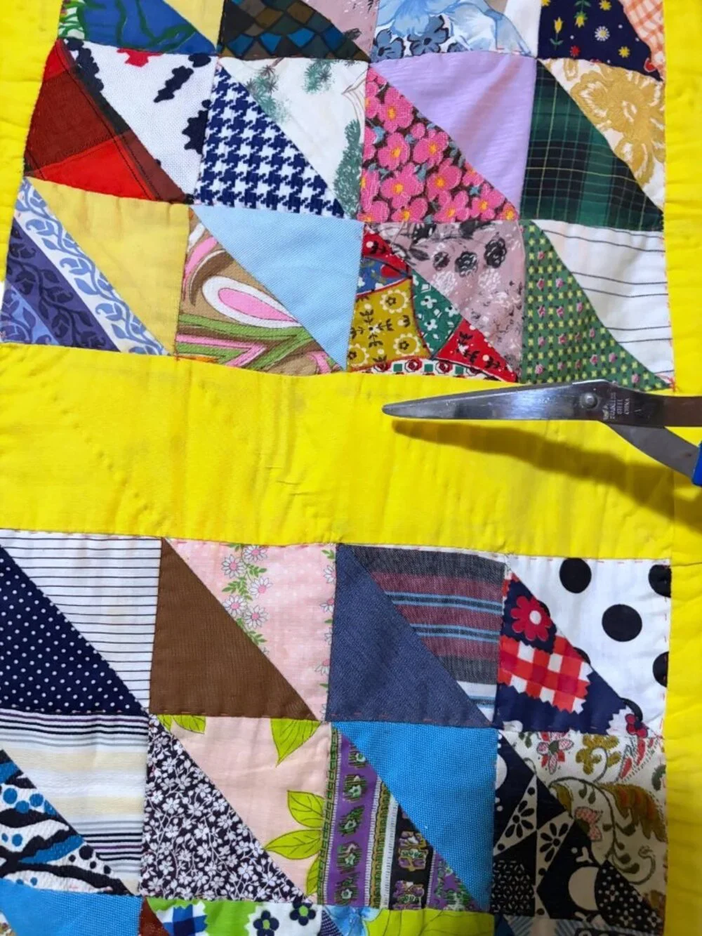 Vintage Flying Geese Scrappy Block Triangle Patchwork Quilt 80 x 90 Maximalist
